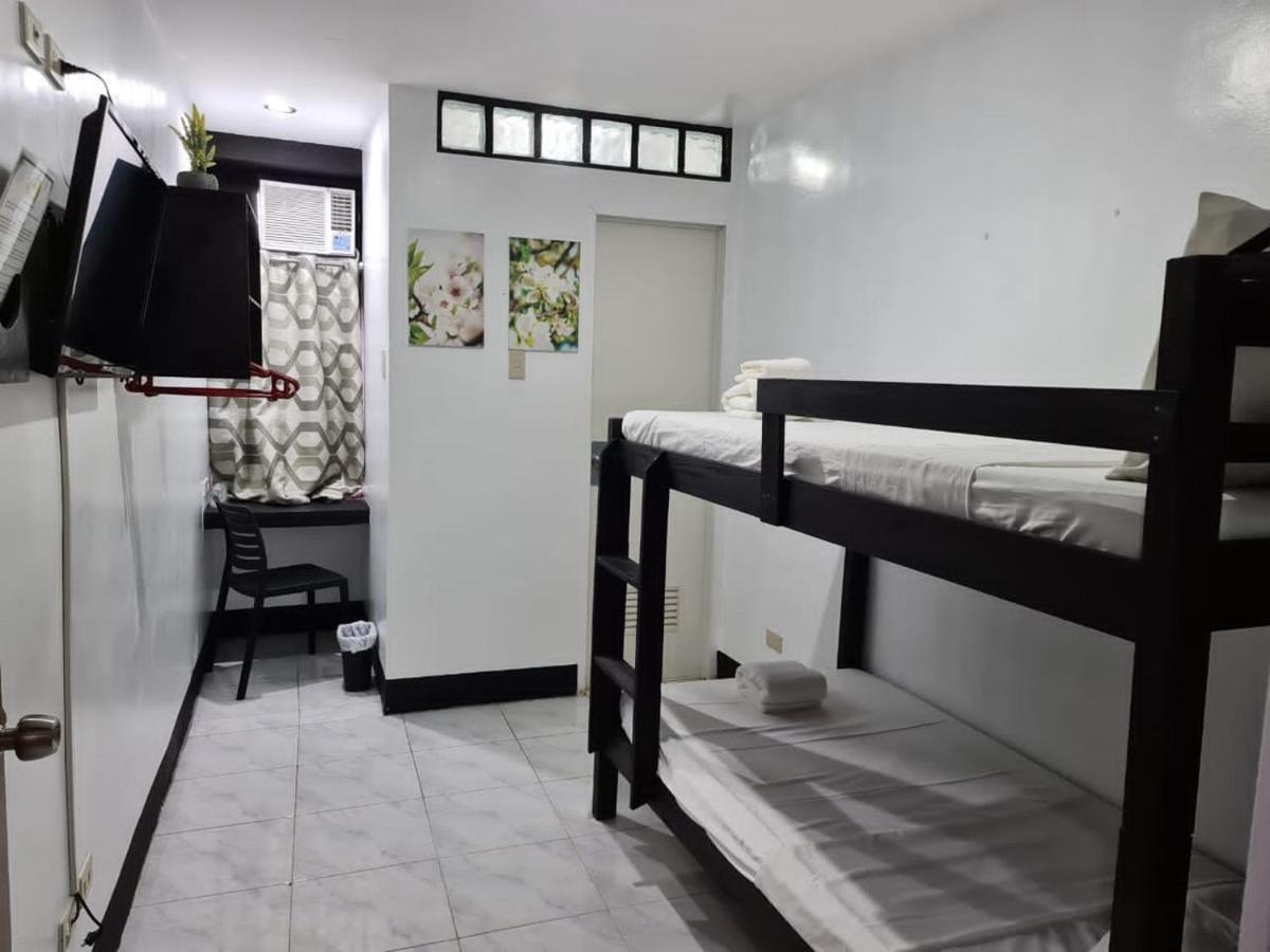 Fernando'S Hotel Sorsogon Exterior photo