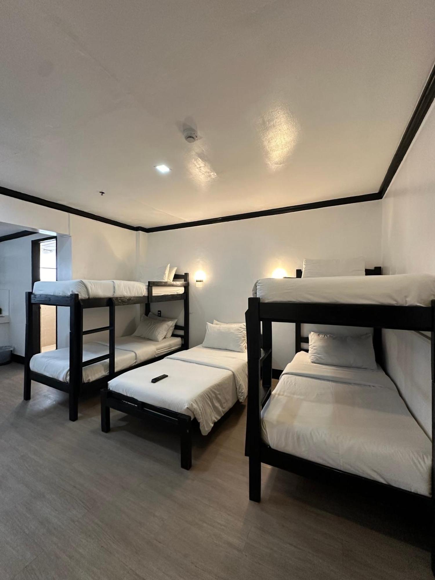 Fernando'S Hotel Sorsogon Exterior photo